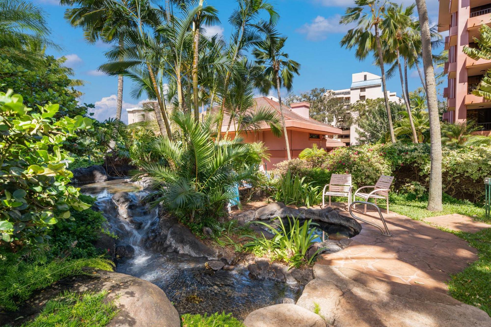 Kahana Falls Resort Napili-Honokowai Ngoại thất bức ảnh